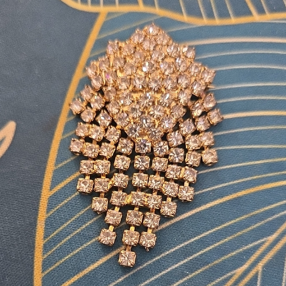 Vintage Waterfall Rhinestone Brooch Pin